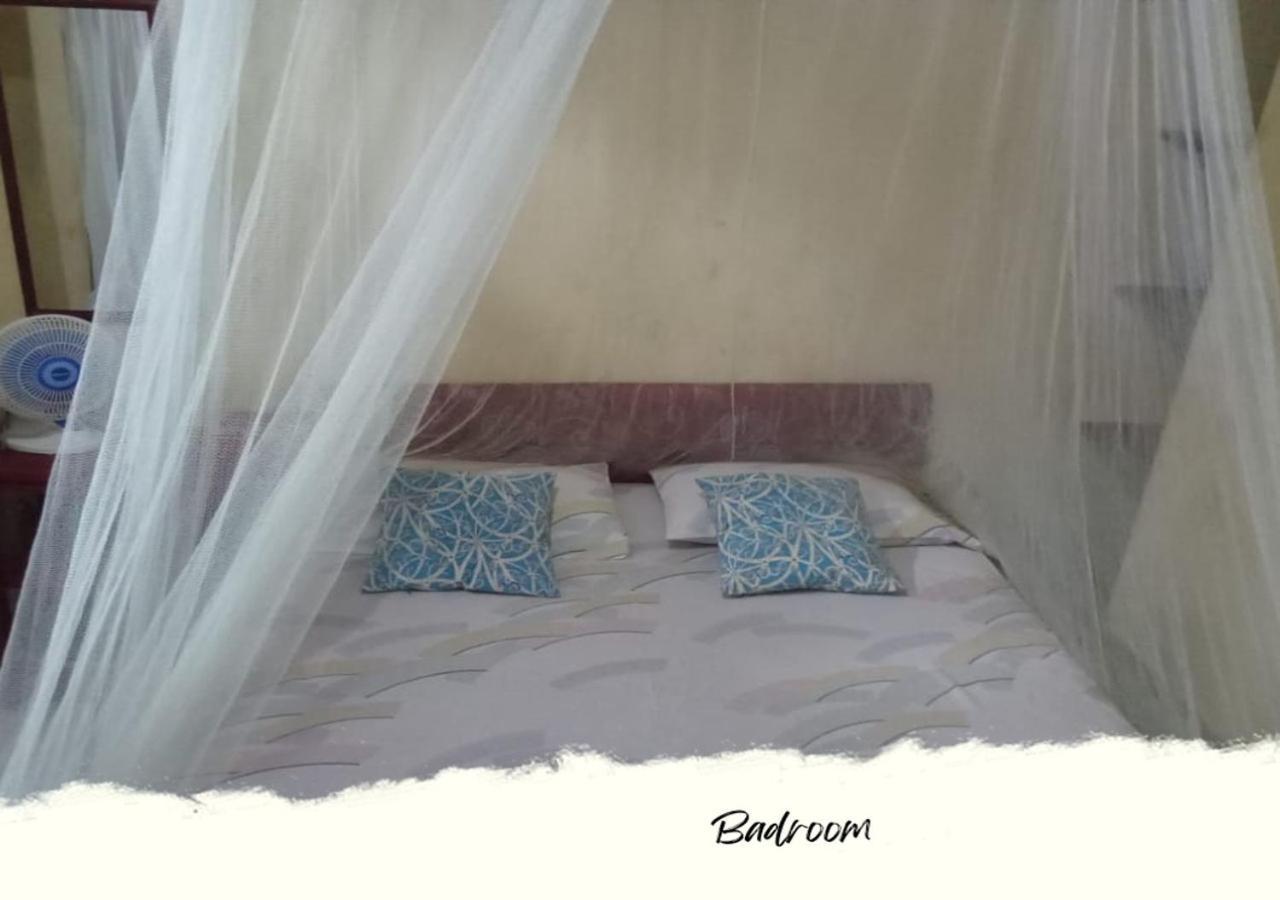 בונאקן Heiner Homestay מראה חיצוני תמונה